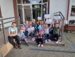 Rys. Piknik rodzinny