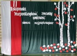 Rys. Akademia