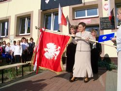 Rys. Przyjęcie sztandaru