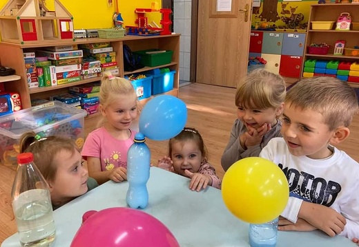 img-projekt edukacyjny mali badacze10