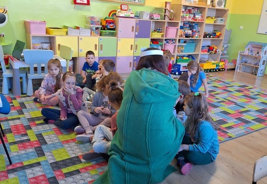 12 biblioteka